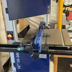 Rikon 10-3061 Deluxe Bandsaw With Kreg Precision Fence