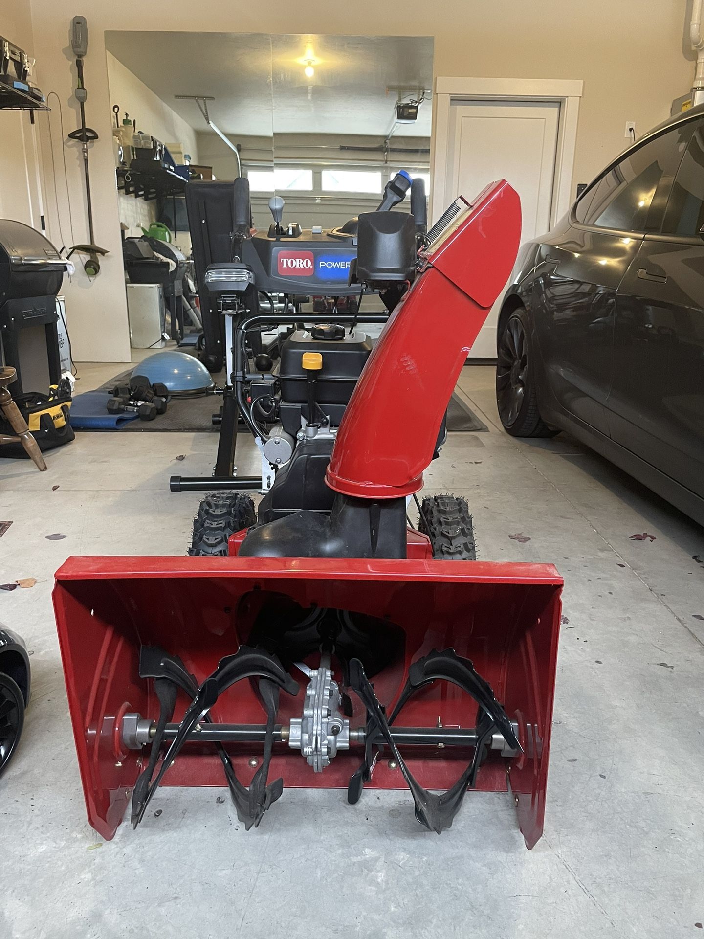 Toro Power Max 826 OHAE Snowblower
