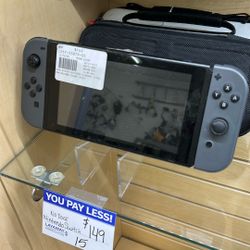 Nintendo Switch No Dock 