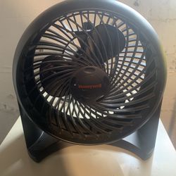Honeywell Turboforce Fan, Ht-900, 11 inch