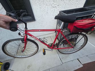 Univega Range Rover ES Mountain Bike