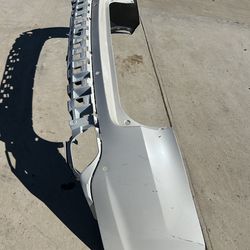 Toyota highlander 2014 and 2015 and 2016 rear bumper