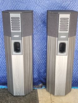BOSE 701 Direct/Reflecting floor-standing tower speakers