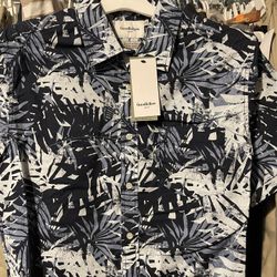 Men and Woman’s Clothes 