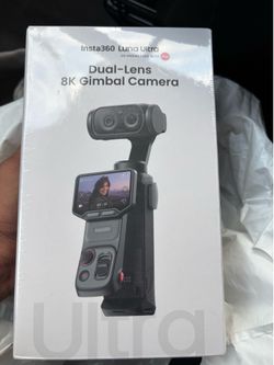 Insta360 dual lens