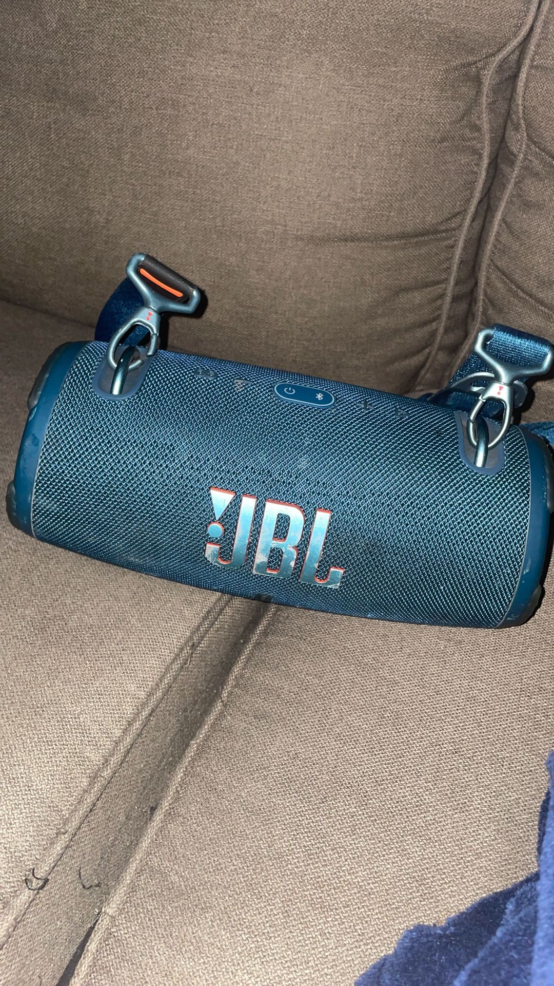 JBL Speaker