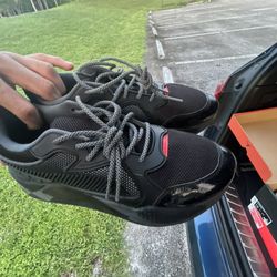 Puma Running Shoes Black/Red – Men’s 11.5