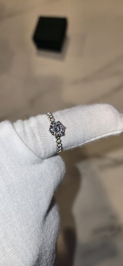 Woman's Ring Silver ✔️ 🥶 Passes Diamond Tester 🥶 