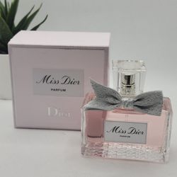 Dior
 
Miss Dior Parfum

1.7 fl