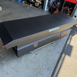 Weather Guard 121-52-01 11 cu. ft. Aluminum Low-Profile Crossover Truck Tool Box for Full Size Trucks, 72 x 20in.