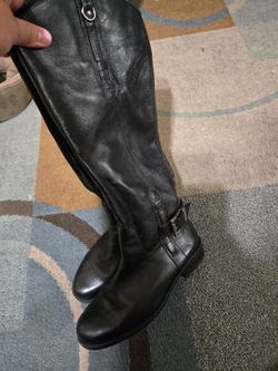 Womans boots
