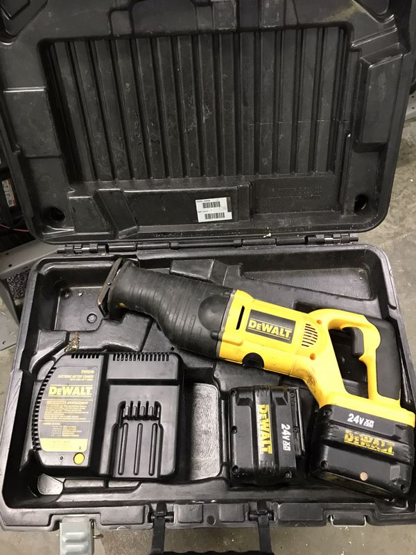 Dewalt 24 volt reciprocating saw for Sale in Tampa, FL OfferUp