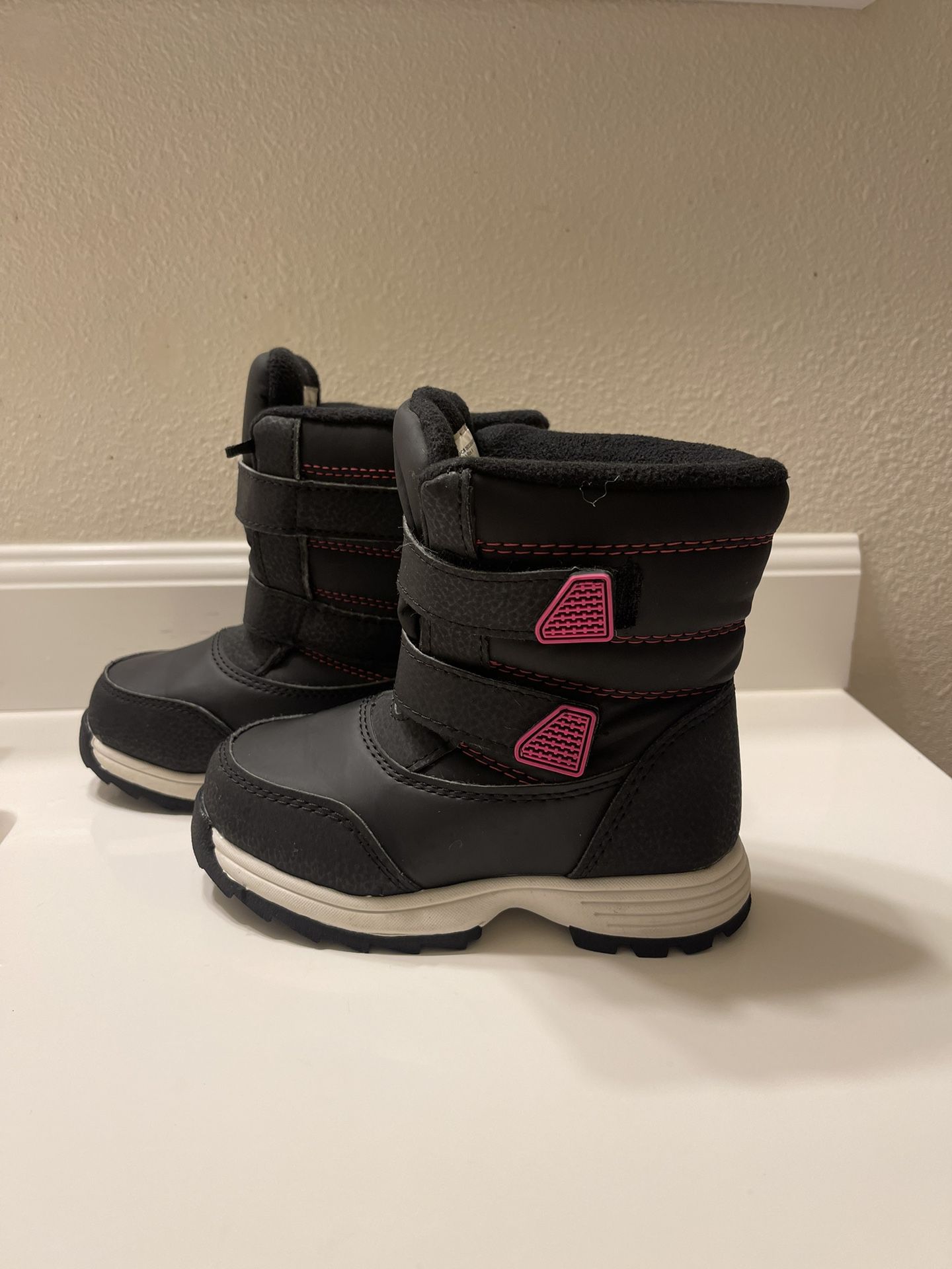 Girl’s Snow Boots 