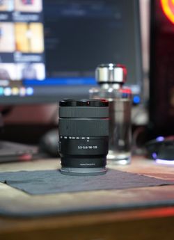 Sony 18-135mm