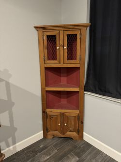 Corner Nook / Cabinet