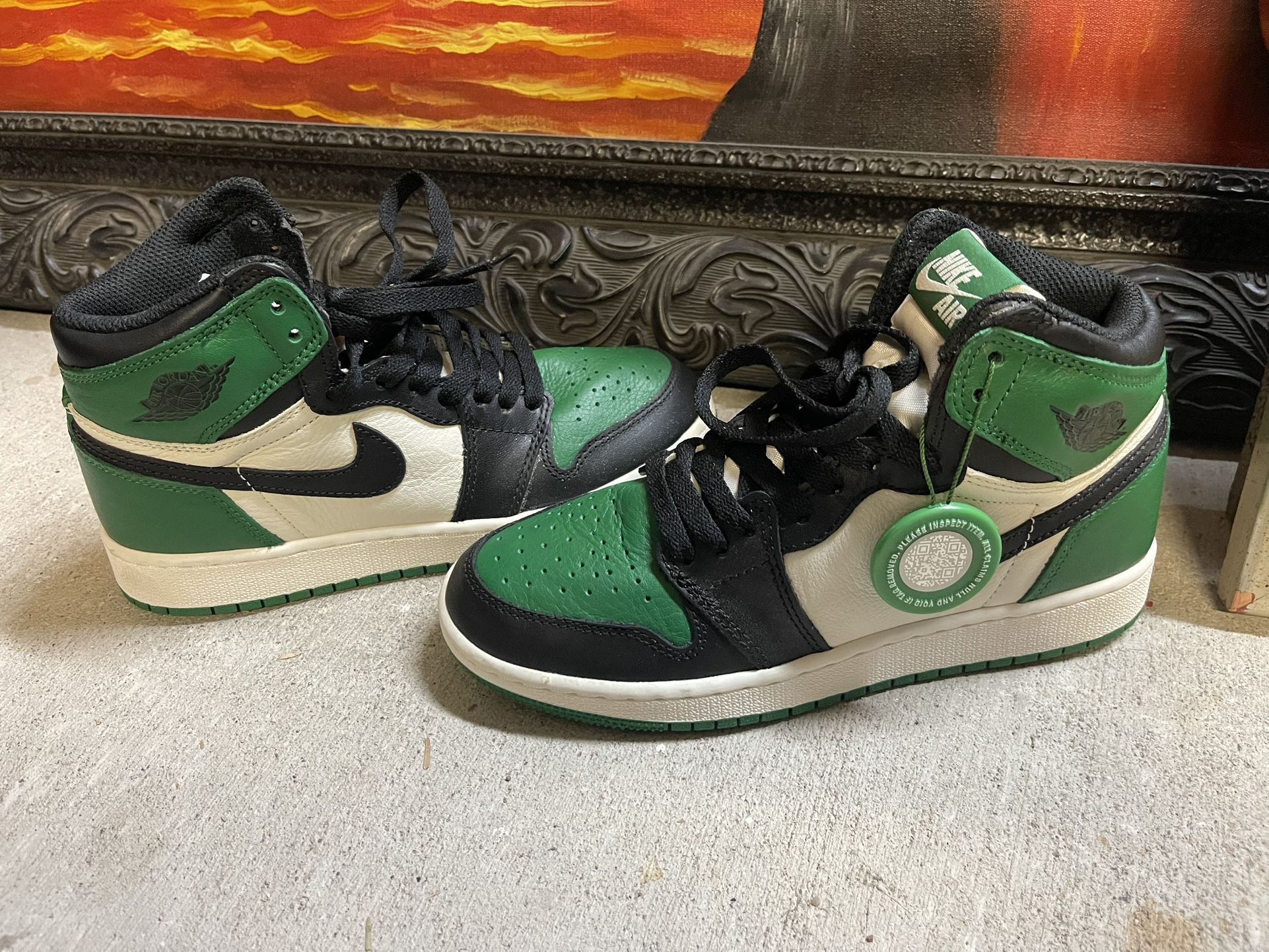 Nike Air Jordan In Great Condition 4Y