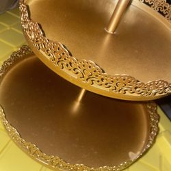 cake stands for displaying tables