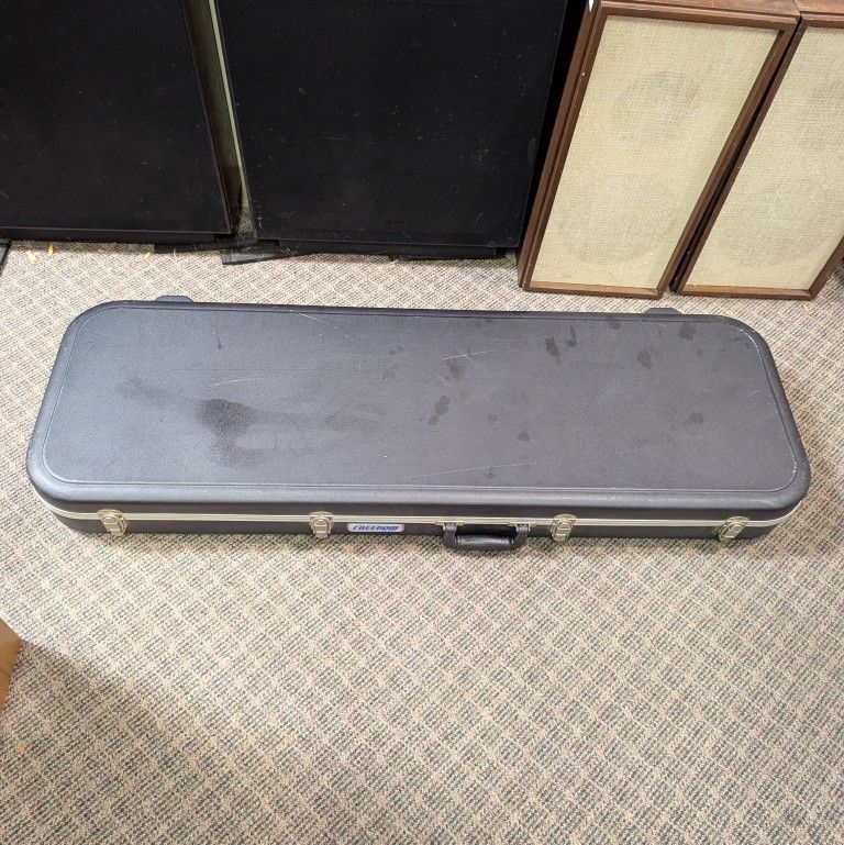 Freedom by SKB 48" Electric Guitar Hard Travel Case + Key