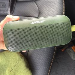 Bose Speaker Brand New 