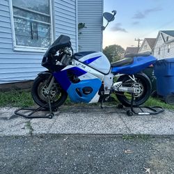 1997 GSXR-600 SRAD