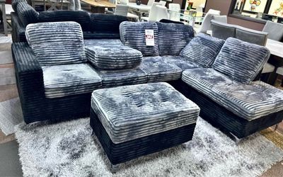 NEW SECTIONAL SOFA AND OTTOMAN WITH FREE DELIVERY PAY ON ARRIVAL