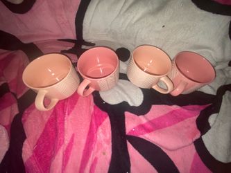 Set of 4 Pink Ceramic Coffee Mugs