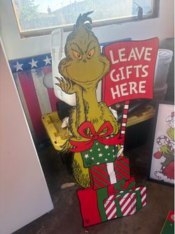 Grinch decor
