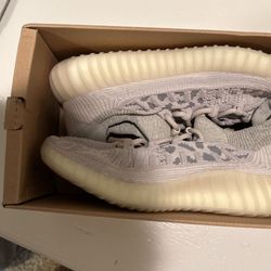 Zeezy 350V2 CMPT 