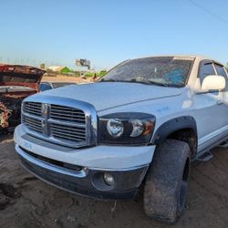 2006 Dodge 1500 Just In For Parts