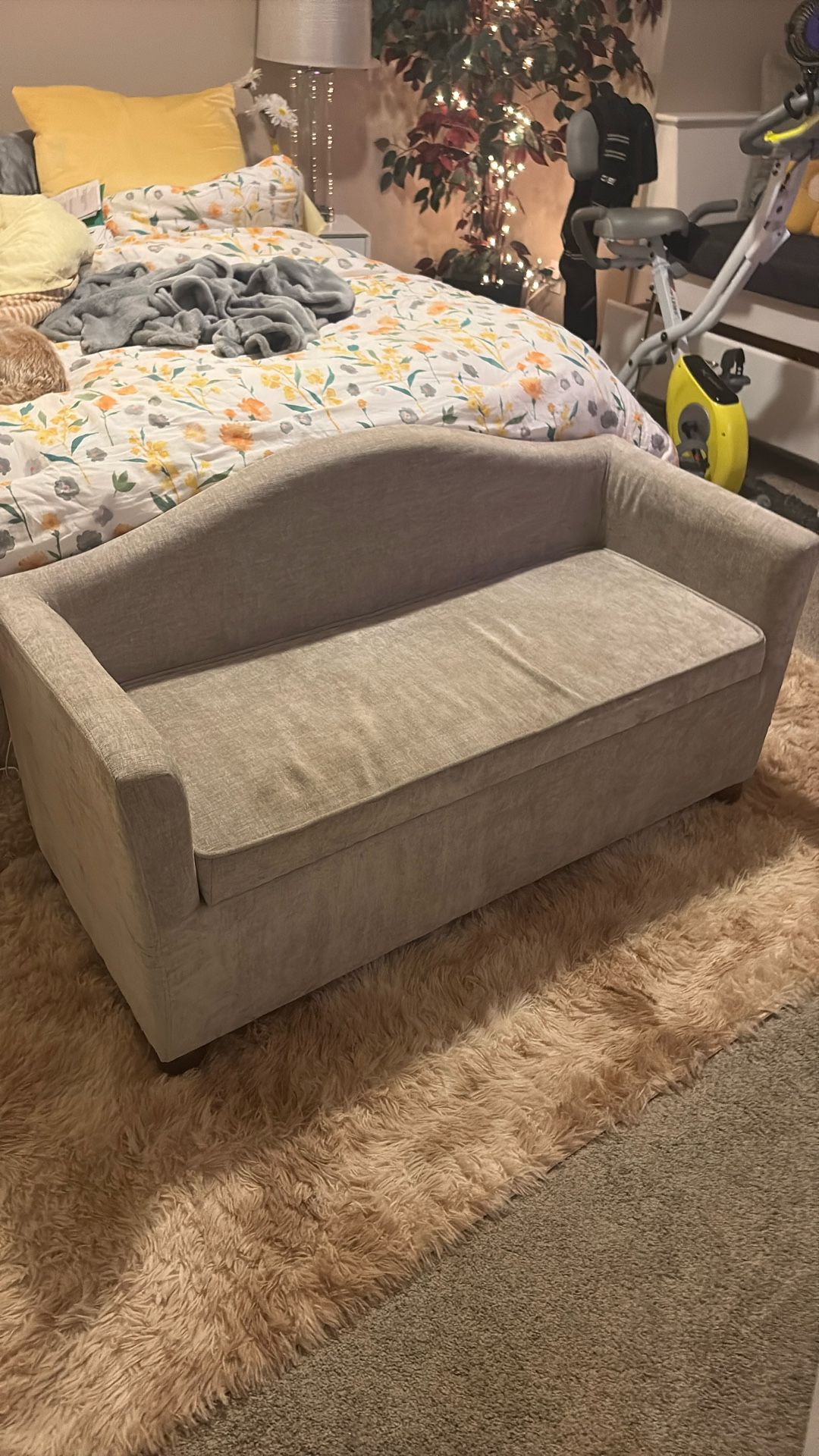 Ottoman/bench