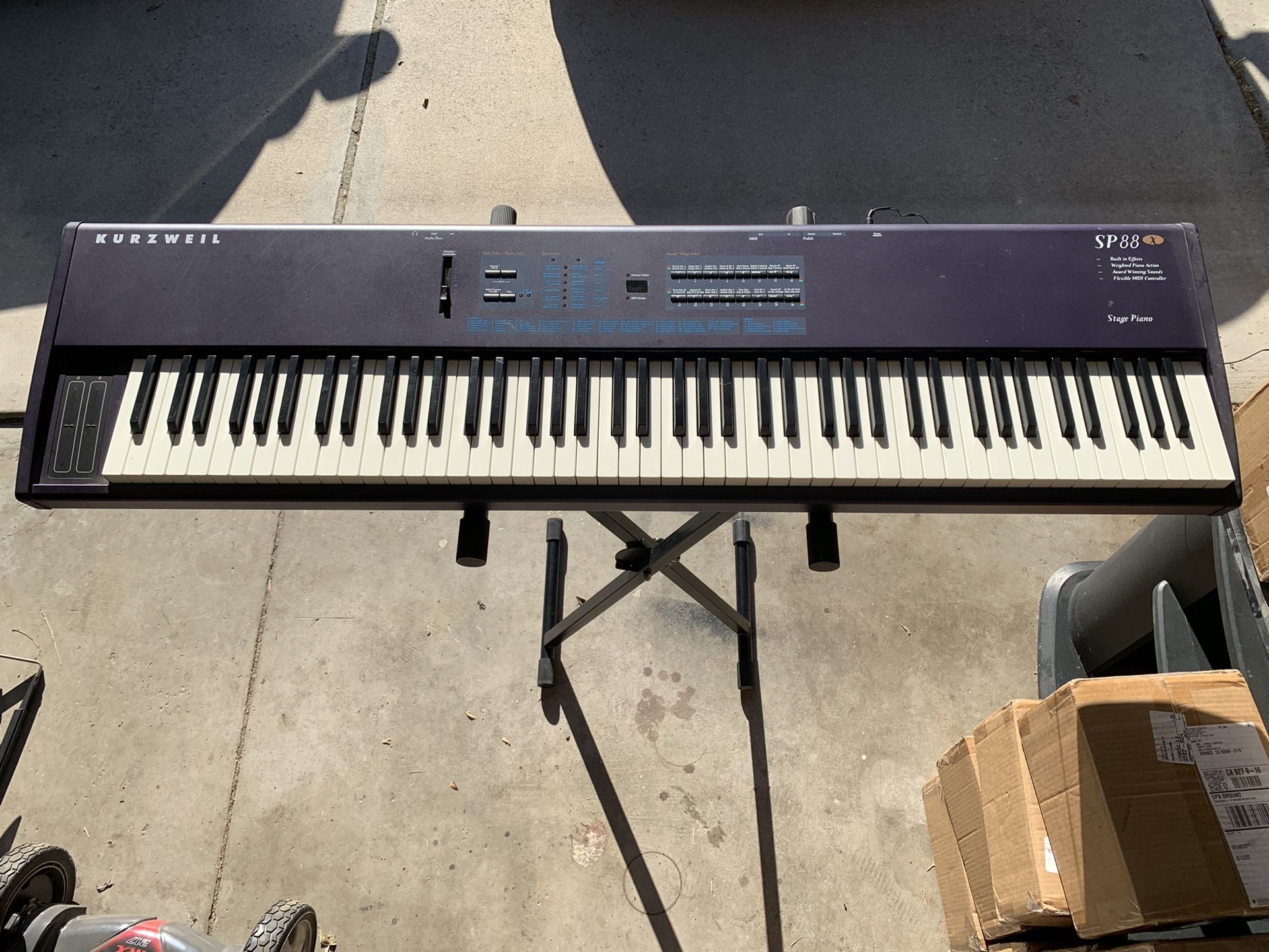 Kurzweil SP88X MIDI Keyboard Piano Works! w/Pedal And Stand