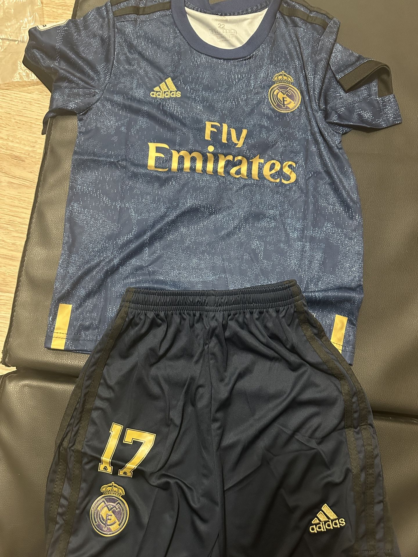 Adidas Real Madrid 2019/2020 navy And Gold accents - Bradly Number 17