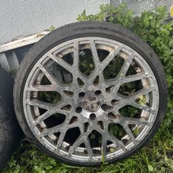 19” Mercedes rims (3 available)