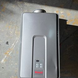 Tankless water heater