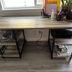 Desk Wood And Black Metal 