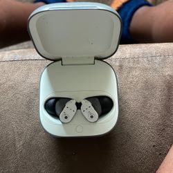 Dre Beats Pro Work Out Head Phones 