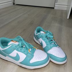Dunks