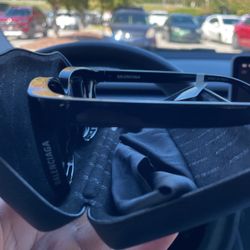 BALENCIAGA SUNGLASS