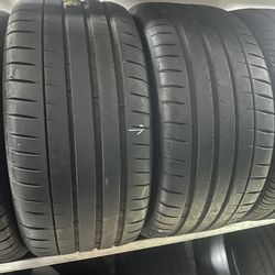 PAIR OF TIRE 255 40 19 MICHELIN 85% LIFE