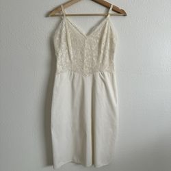 VANITY FAIR Vintage 1950s Ivory White Lace Bodice Intimate Slip Petticoat Dress