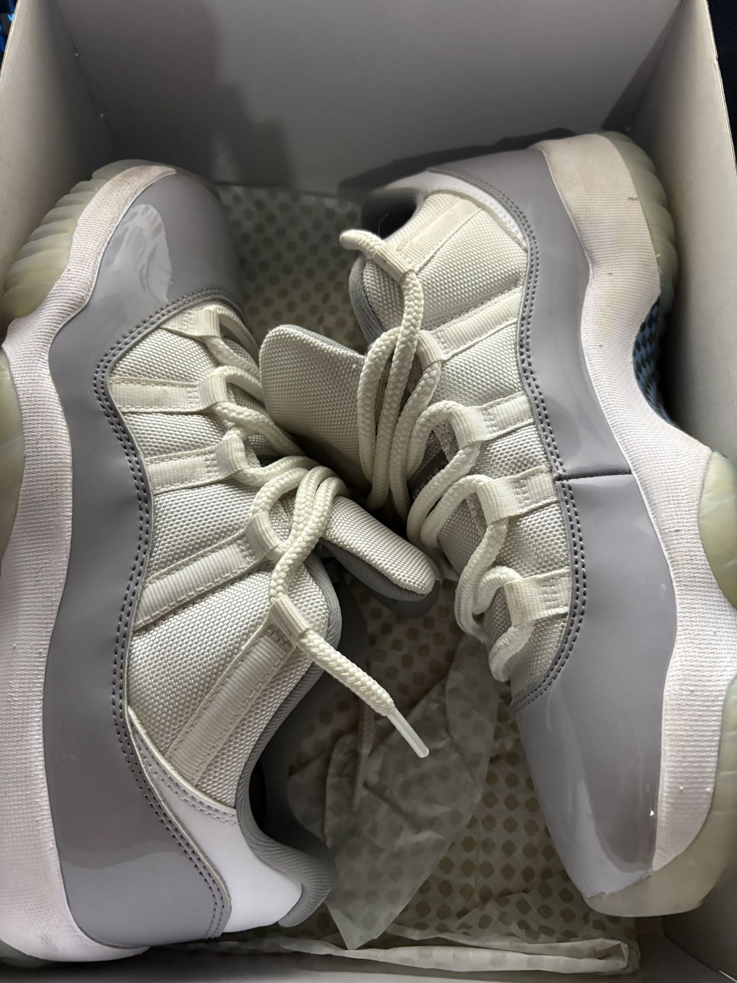 Jordan 11 Retro Low ‘Cement Grey’