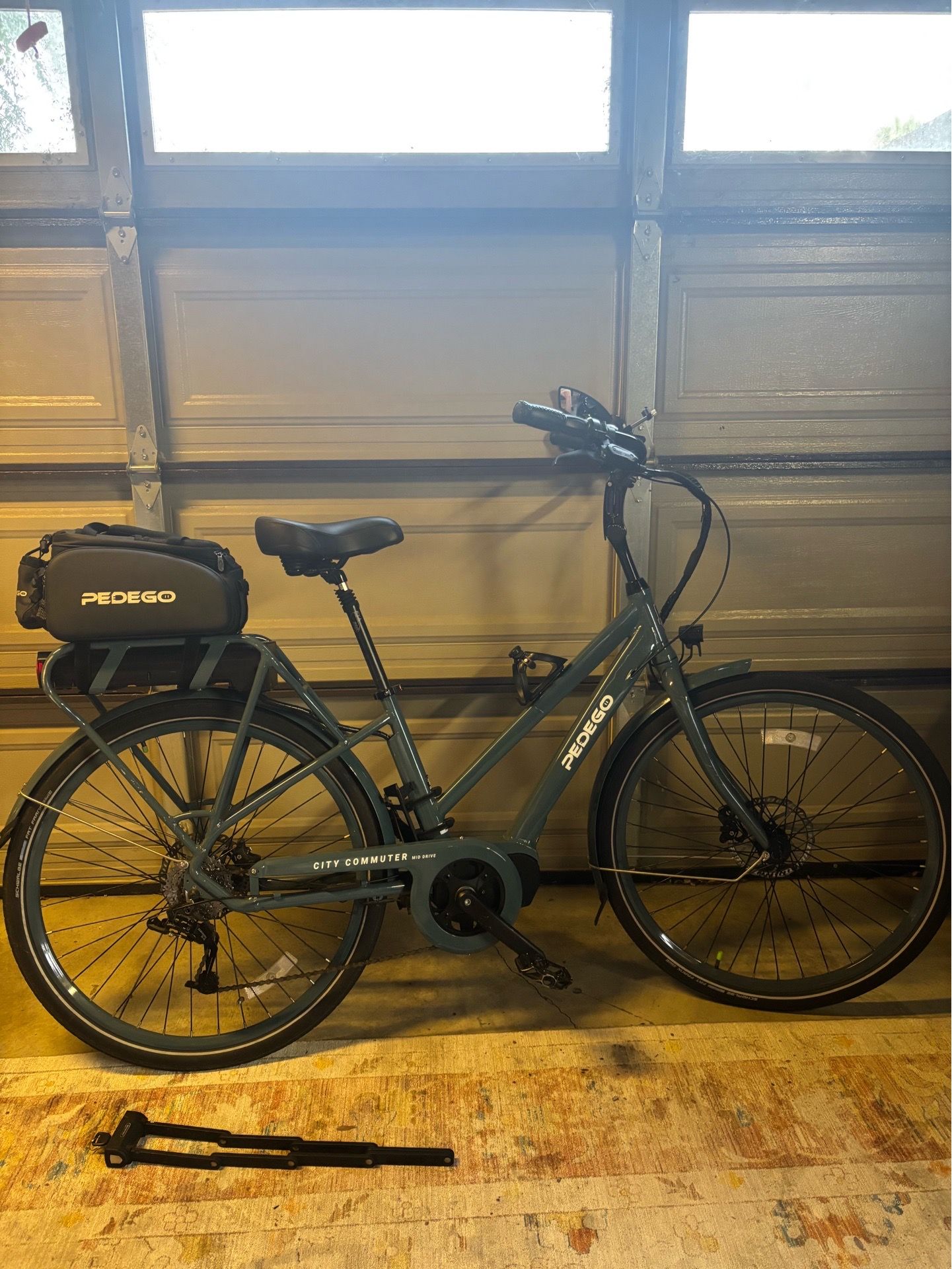 Pedego City Commuter Mid- Drive electric bike