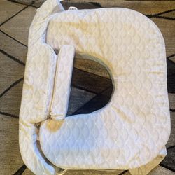 Nursing Pillow 