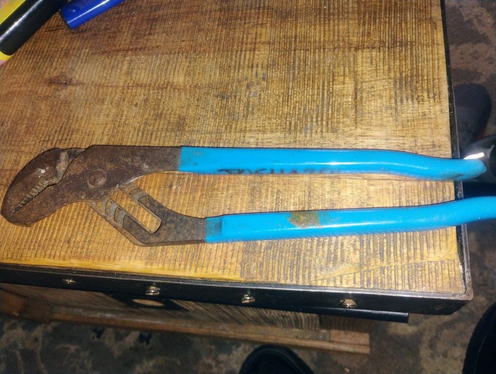 Channel lock 12 In. Tongue And Groove Pliers