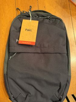 Pakt. Everyday Sling 15L