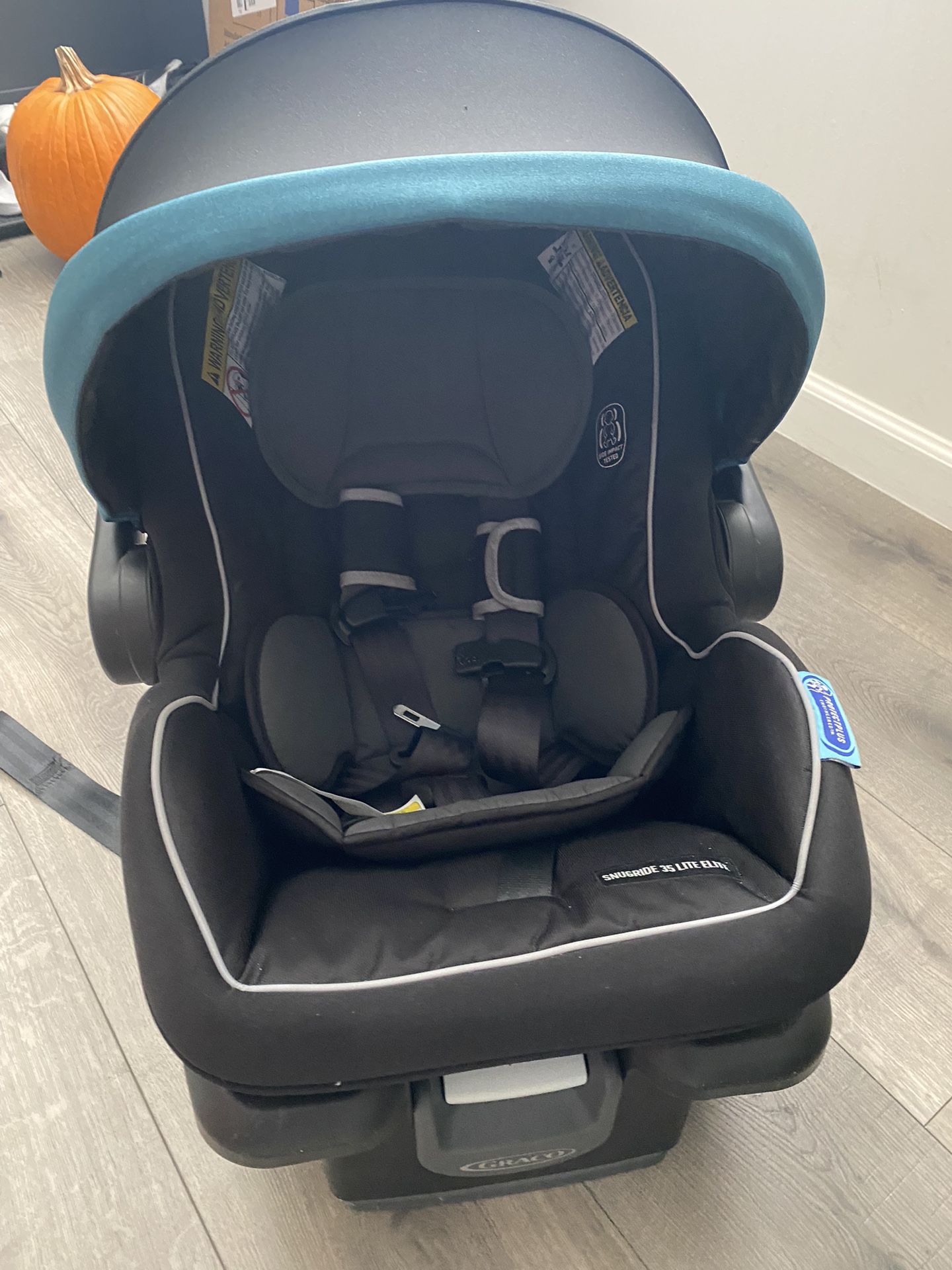 GRACO Infant Carseat