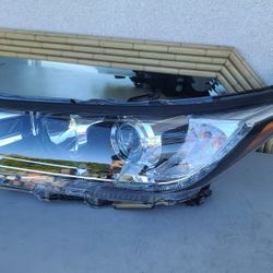 2017 - 2019 TOYOTA HIGHLANDER LEFT HEADLIGHT DRIVER SIDE HALOGEN W/ LED ACCENT CAPA .DD1