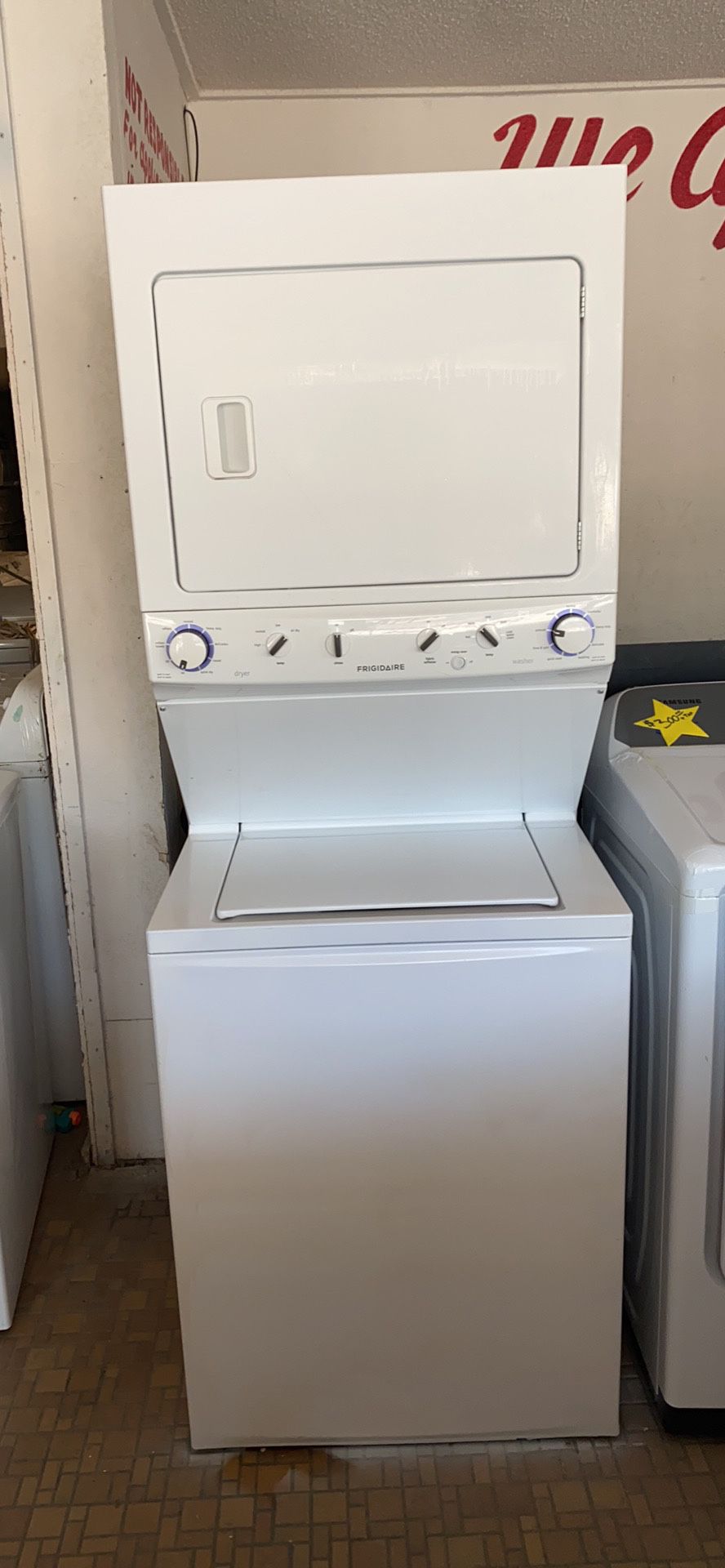 GE STACKABLE WASHER DRYER COMBO 1 year warranty
