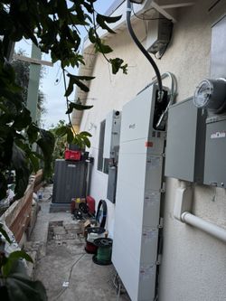 Full Battery Back Up And Solar