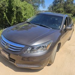 Honda Accord 2012 Clean Title 